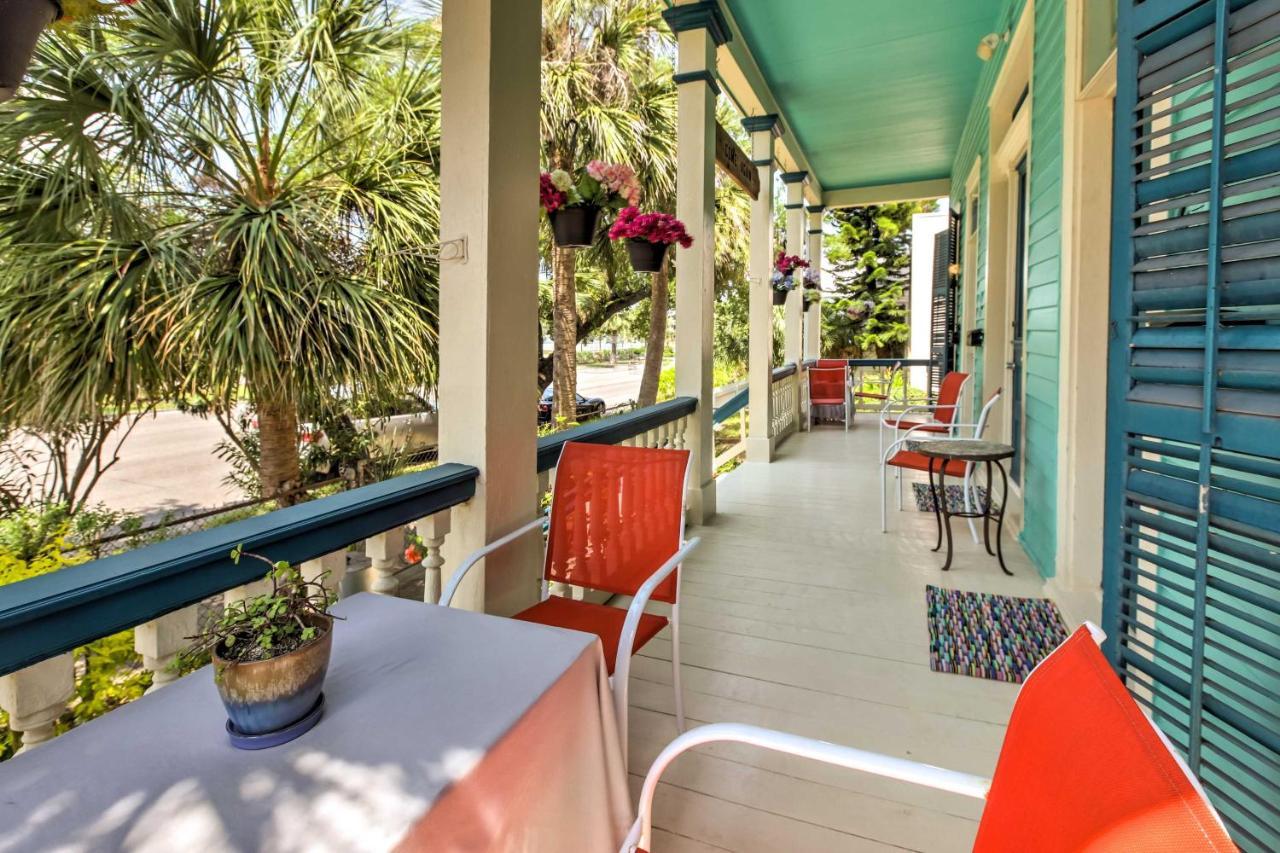 Historic Galveston Apartment - 1 Mi To The Strand! Exterior photo